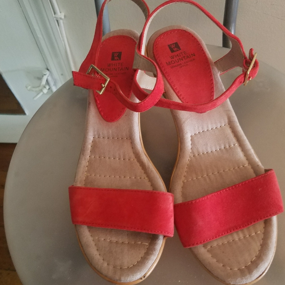 White Mountain Watermelon Nubuck Sandals